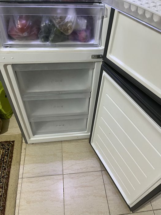 Haier холодильник рабочий