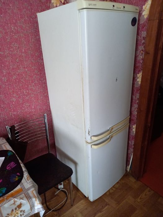 Холодильник Самсунг