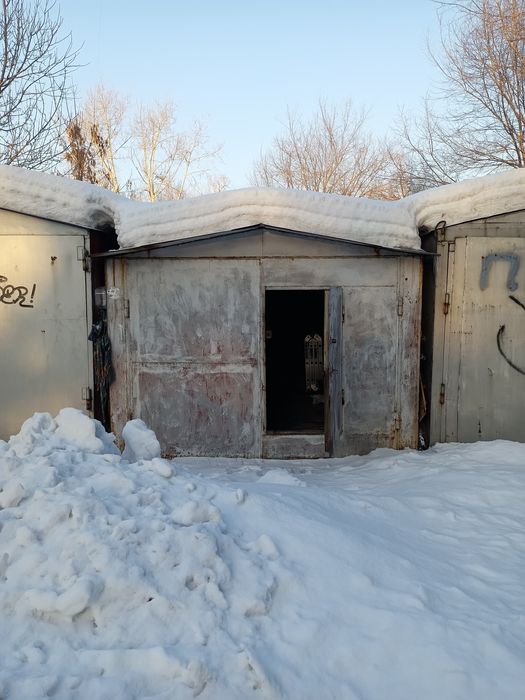 Продам железный гараж