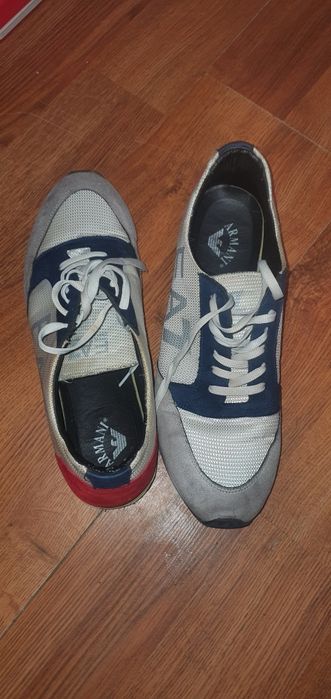 Încălțăminte de vanzare