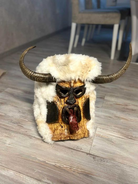 Кукерска маска- ръчна изработка