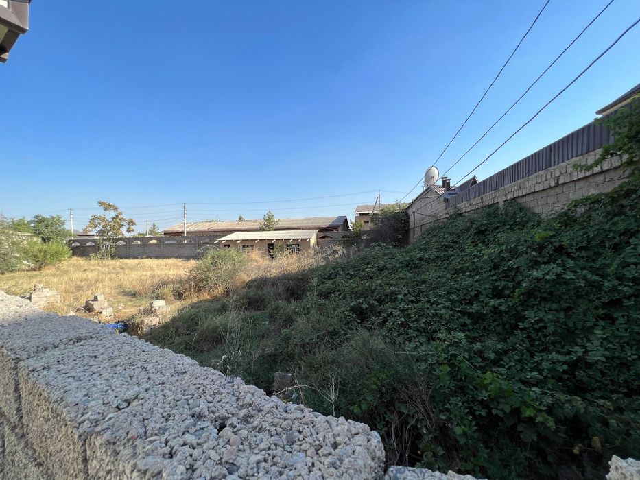 СРОЧНО !!! Продаётся земля в Яшнабаде 12 соток ор-р Тузел 3