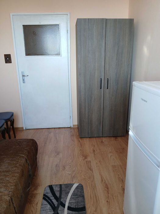 Дава се под наем Двустаен апартамент в Варна, ВИНС - 52 кв.м за 382.5 € - Снимка #9