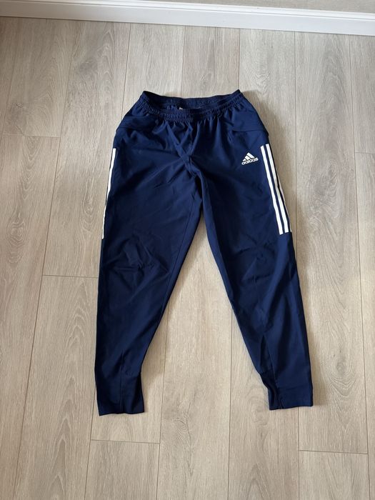 спортивные штаны adidas