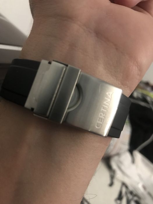 Vand ceas  elvetian certina c sport