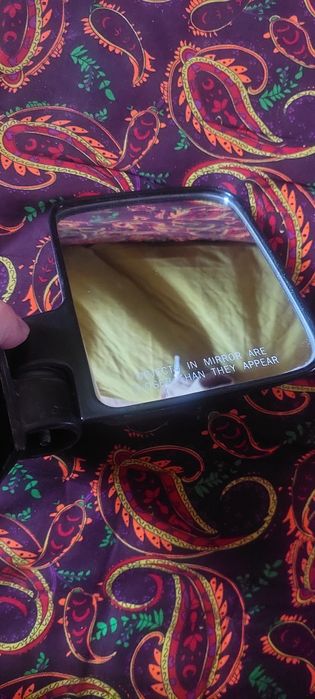 Дамас ва Лабо ён ойнаси