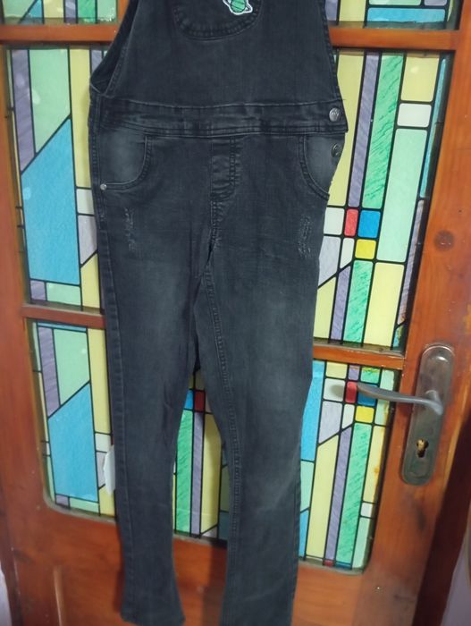 Salopeta blugi skinny
