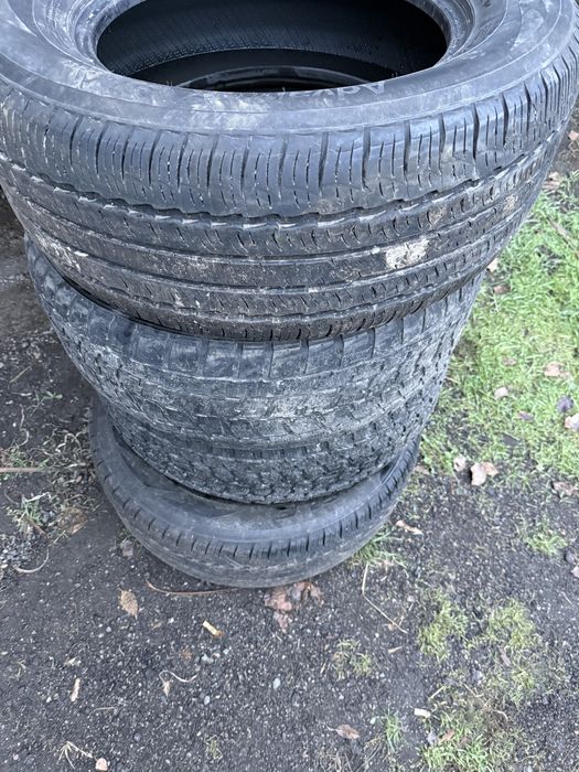 Продам шины 285/60R18