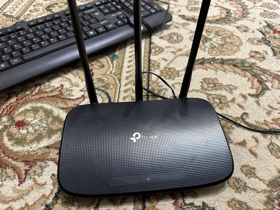 Wi-Fi роутер TP-Link TL-WR940N (N450)