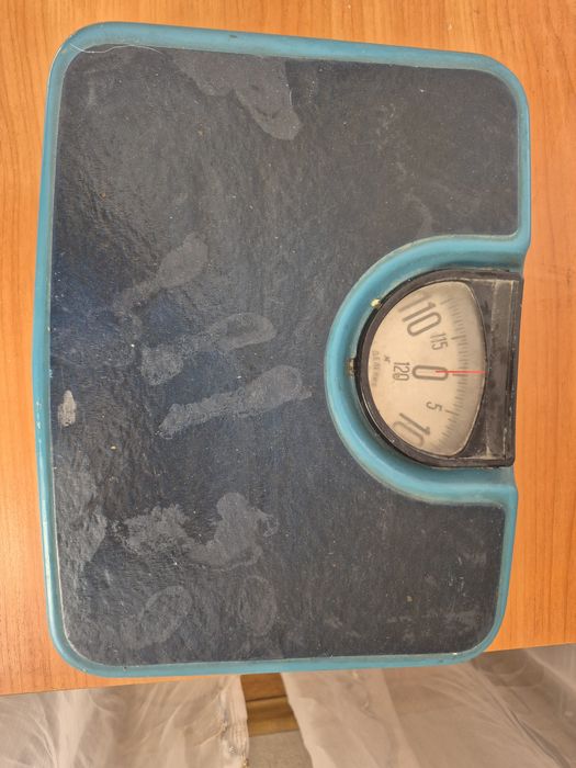 Весы напольные классика