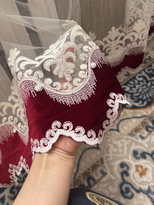 Продается красивый тюль со стразами