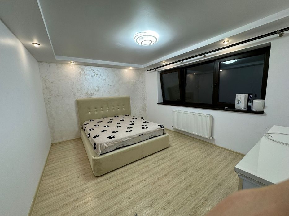 Tapitez scaune banci capete pat sau tot patul