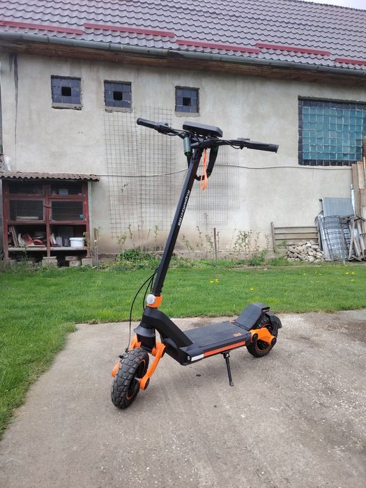 Trotineta electrică Kugoo Kirin G3 motor de 1200W baterie de 52V 18Ah