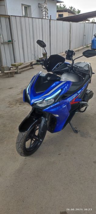 Скутер в отличном состоянии