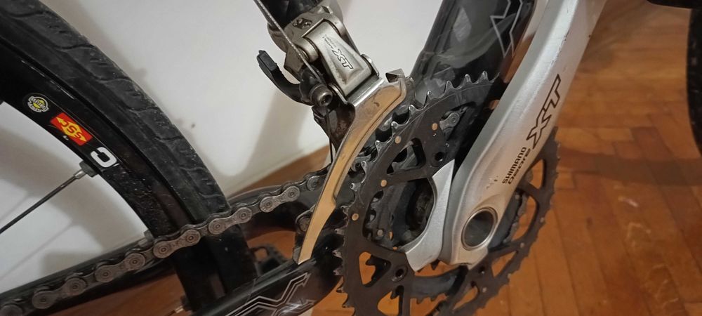 Vand/Schimb, LEE COUGAN Bleack-Icon, CARBON Full Shimano Deore XT