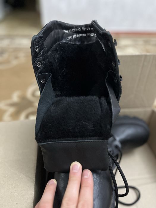 Черные зимние берцы