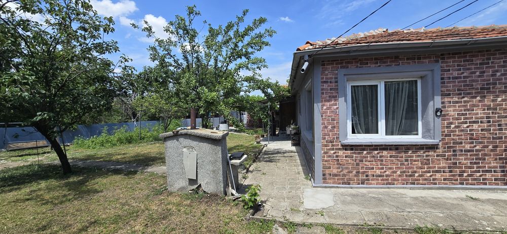 Къща в Патриарх Евтимово