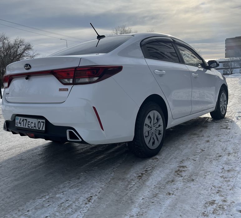 Продам кио рио 2021