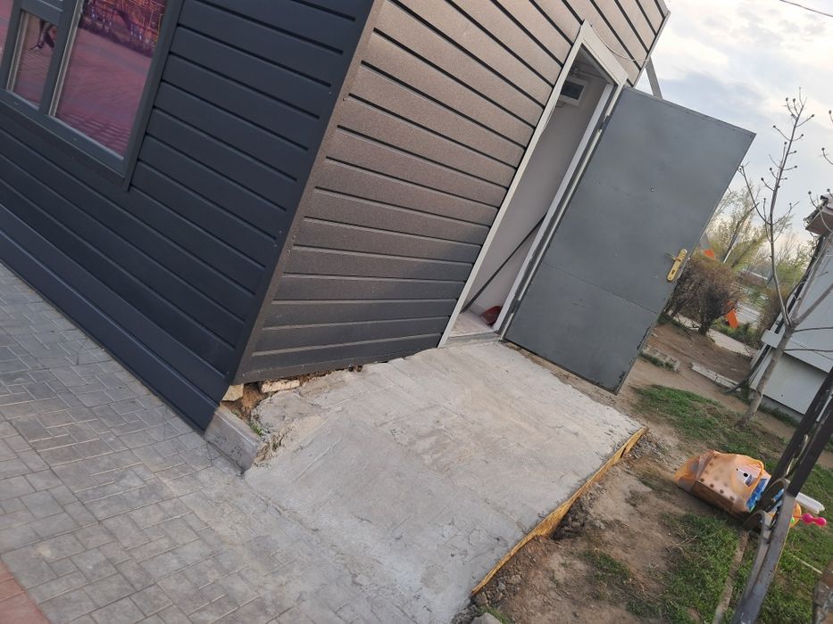 Продам павильон на набережной