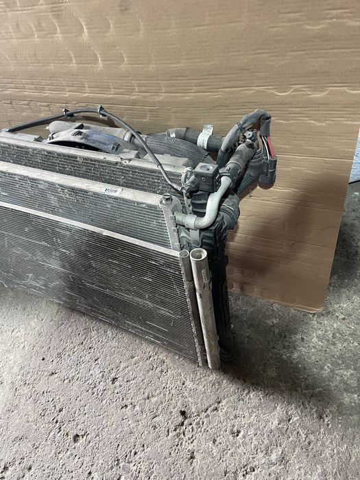 Pachet radiatoare complet Range Rover Discovery Sport Facelift 2.0 an 2019-2025