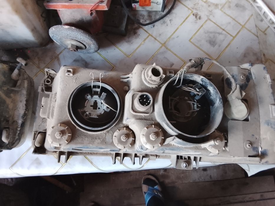 Фара от Даф 105 продаю оригинал