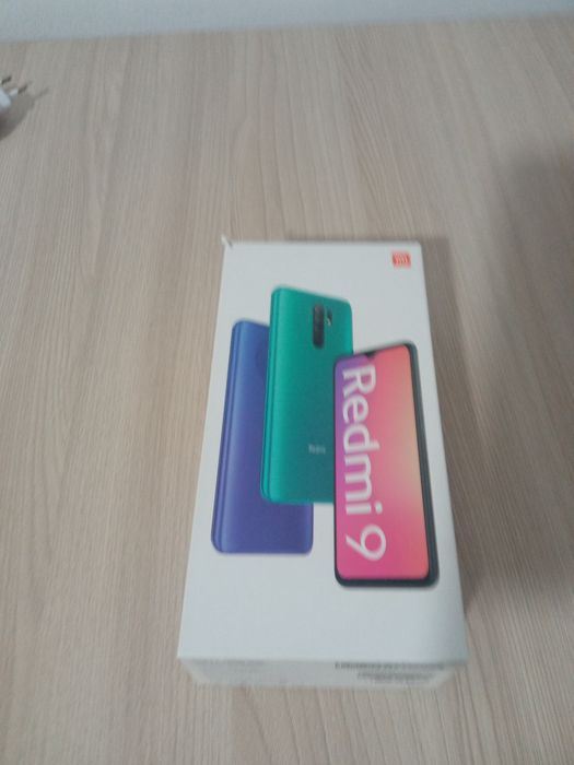 Продаю телефон redmi 9