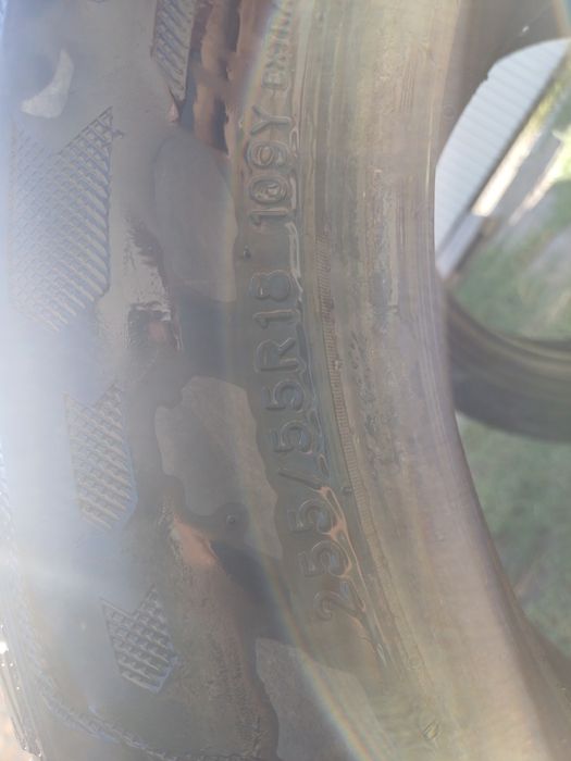 Продам резину 255/55 R18 109Y