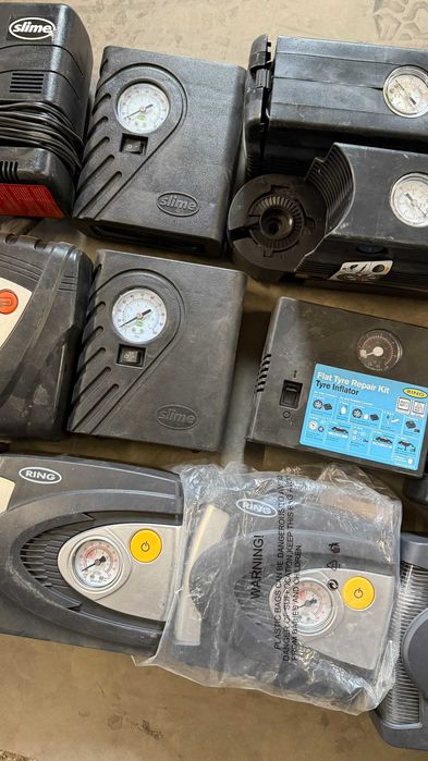 Compresoare Umflat anvelope kit de pana  roti