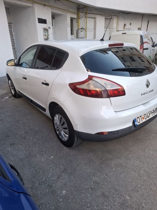 RENAULT Megane 2011 — imagine 2