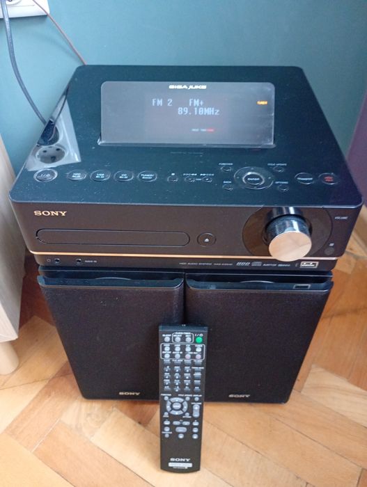 Микро система Sony Giga Juke