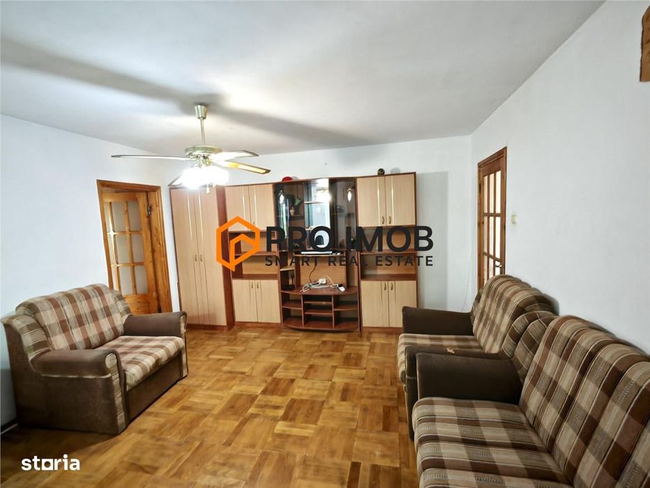 Apartament 2 camere cf 1 semidecomandat zona Micro 5 — fotografia 1