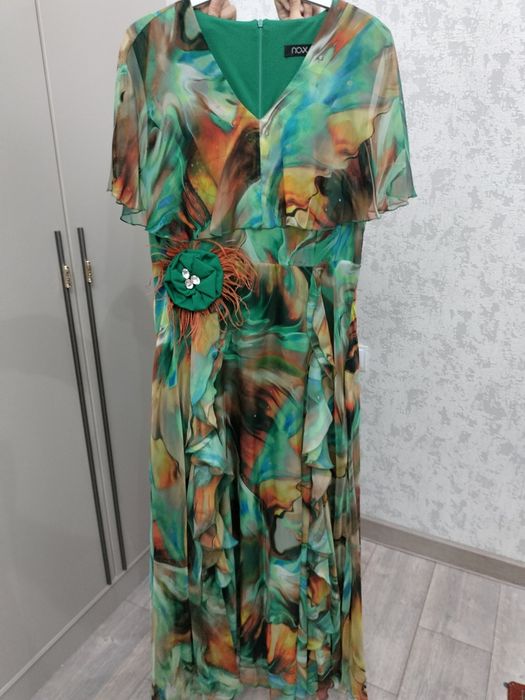 Платье вечерний  успейте приобрести