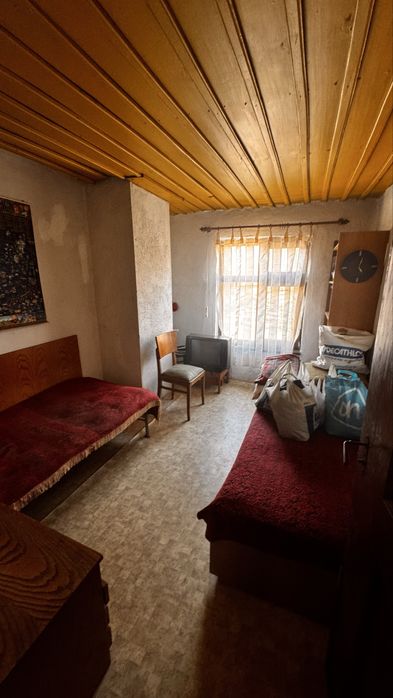 Къща с двор в с. Трудовец, общ. Ботевград