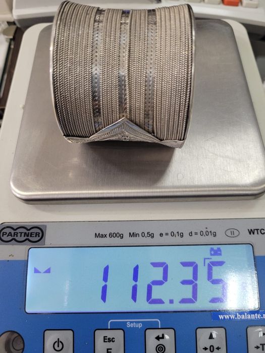 Brățară tradițională din argint lucrată manual – 112,35 g