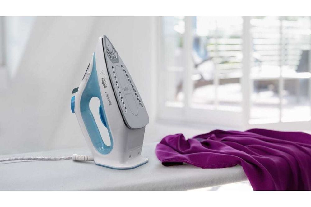 Паровой утюг Braun TexStyle 1 SI1050BL