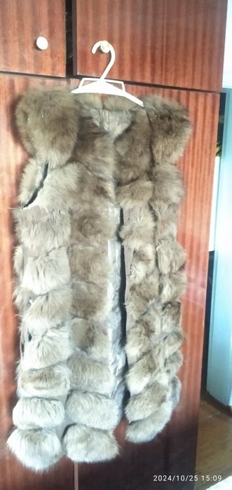 Безрукавка меховая бу