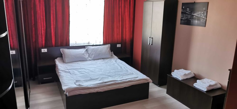 Apartament 3 camere zona Decebal/Vladimirescu Oradea, complet utilat
