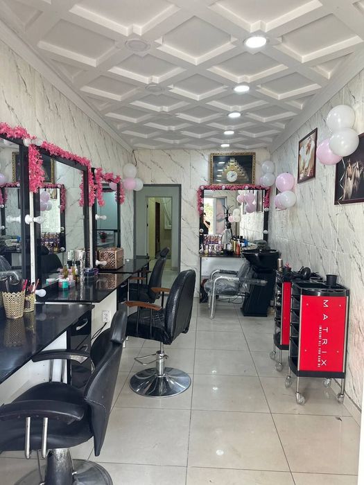 Jinsiy sartaroshxona fotosurati