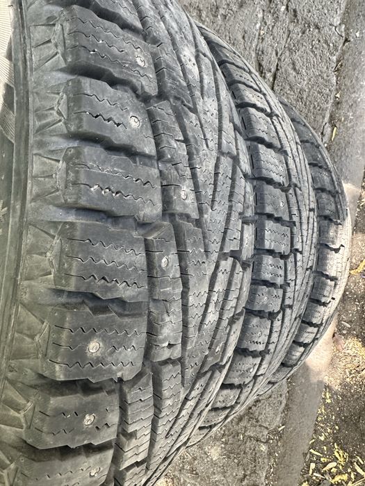 Nexen         265/70/17
