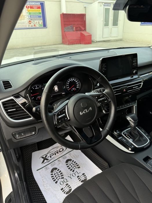 Kia seltos kraskasi tozza 22 yil 29.000 km yurgan