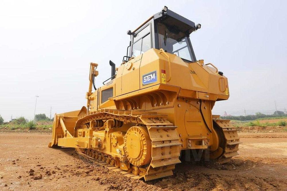 Гусеничный бульдозер SEM [824F] 24тон