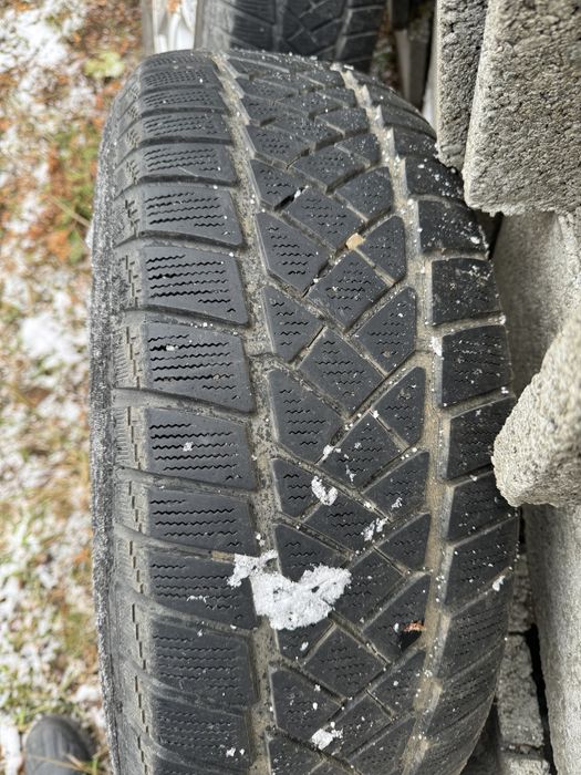Jante cu cauciucuri iarna
