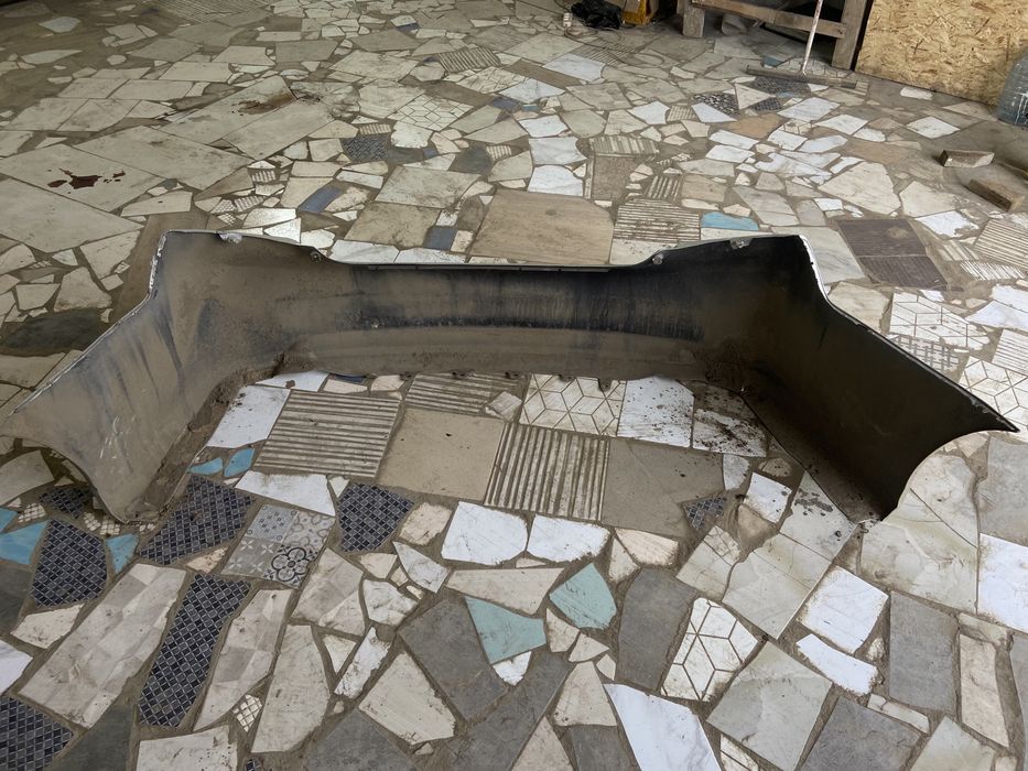 Продам бампер задний от Камри хле