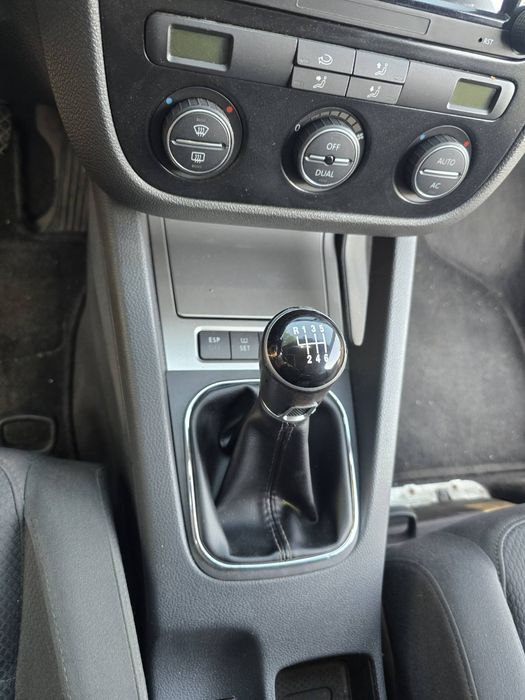 • Продавам Голф 5 2.0tdi 140кс. BKD на ЧАСТИ, както и ВСЯКАКВИ Части