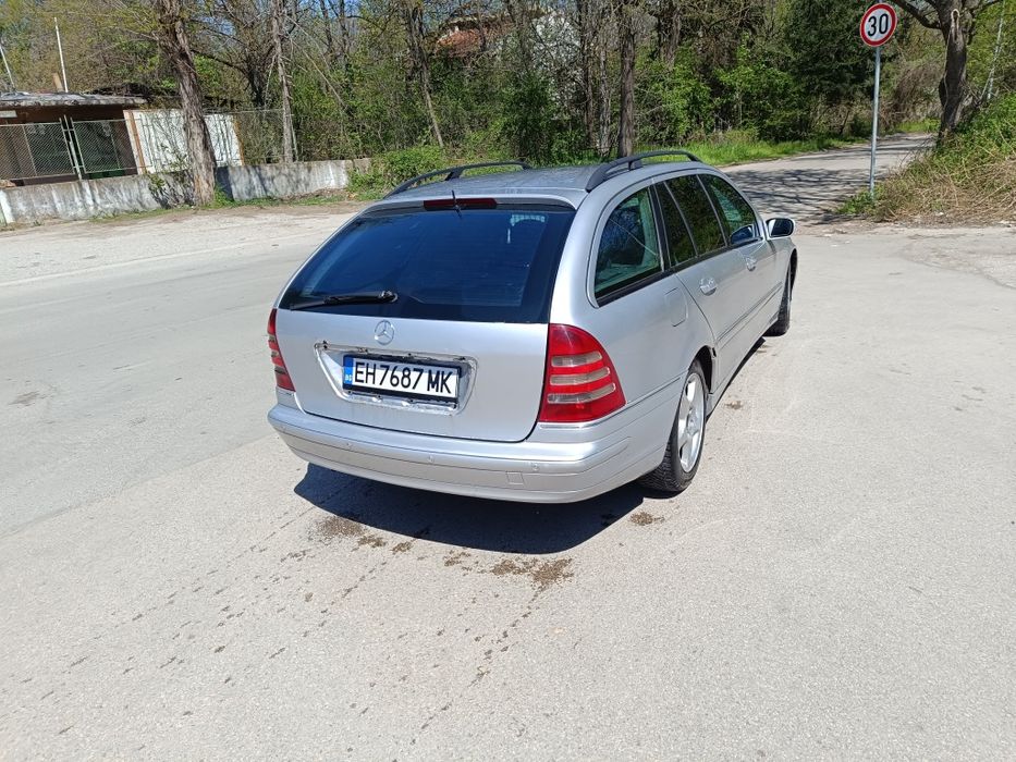 Мерцедес ц 220 автома