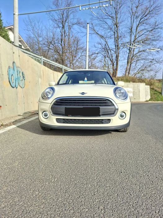 Mini Cooper Mini Cooper 1.5i • 102 CP • 2020 • Keyless Go • Euro 6