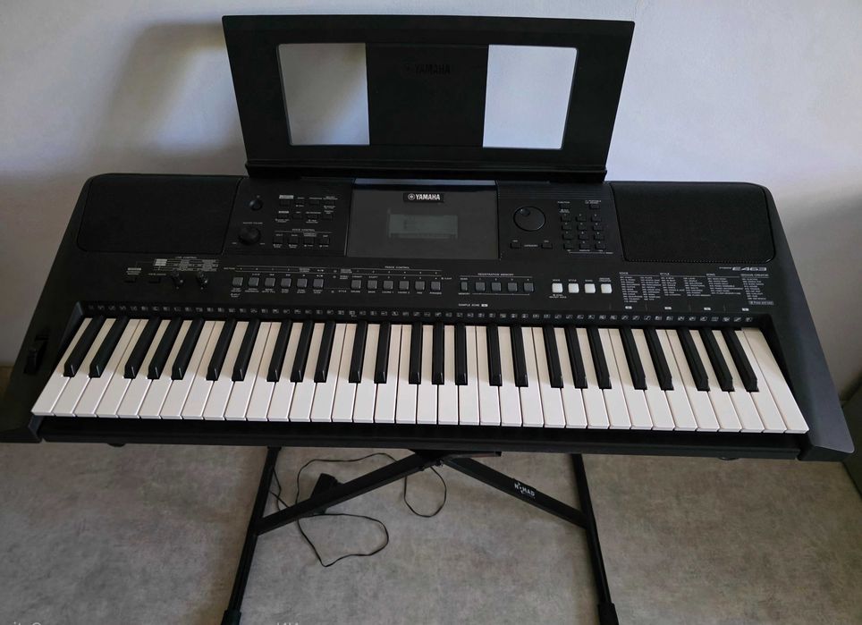 Синтезатор Yamaha PSR-E463
