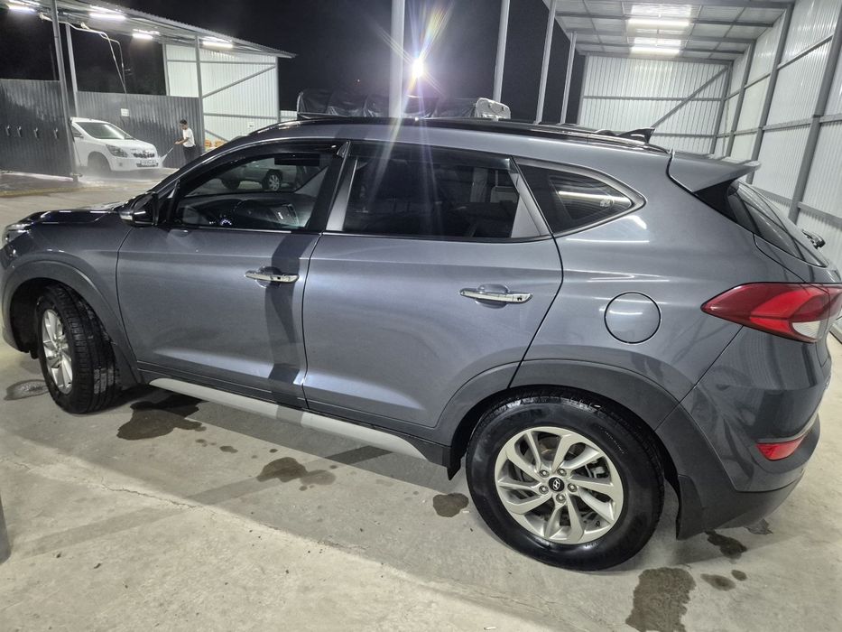 Hyundai tucson 2017 yili holati ideal