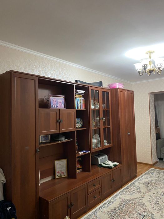 Гарнитур в хорошо состоянии