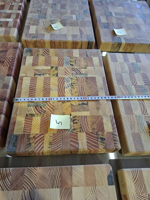 Продавам кухненски дъски за мезета.
